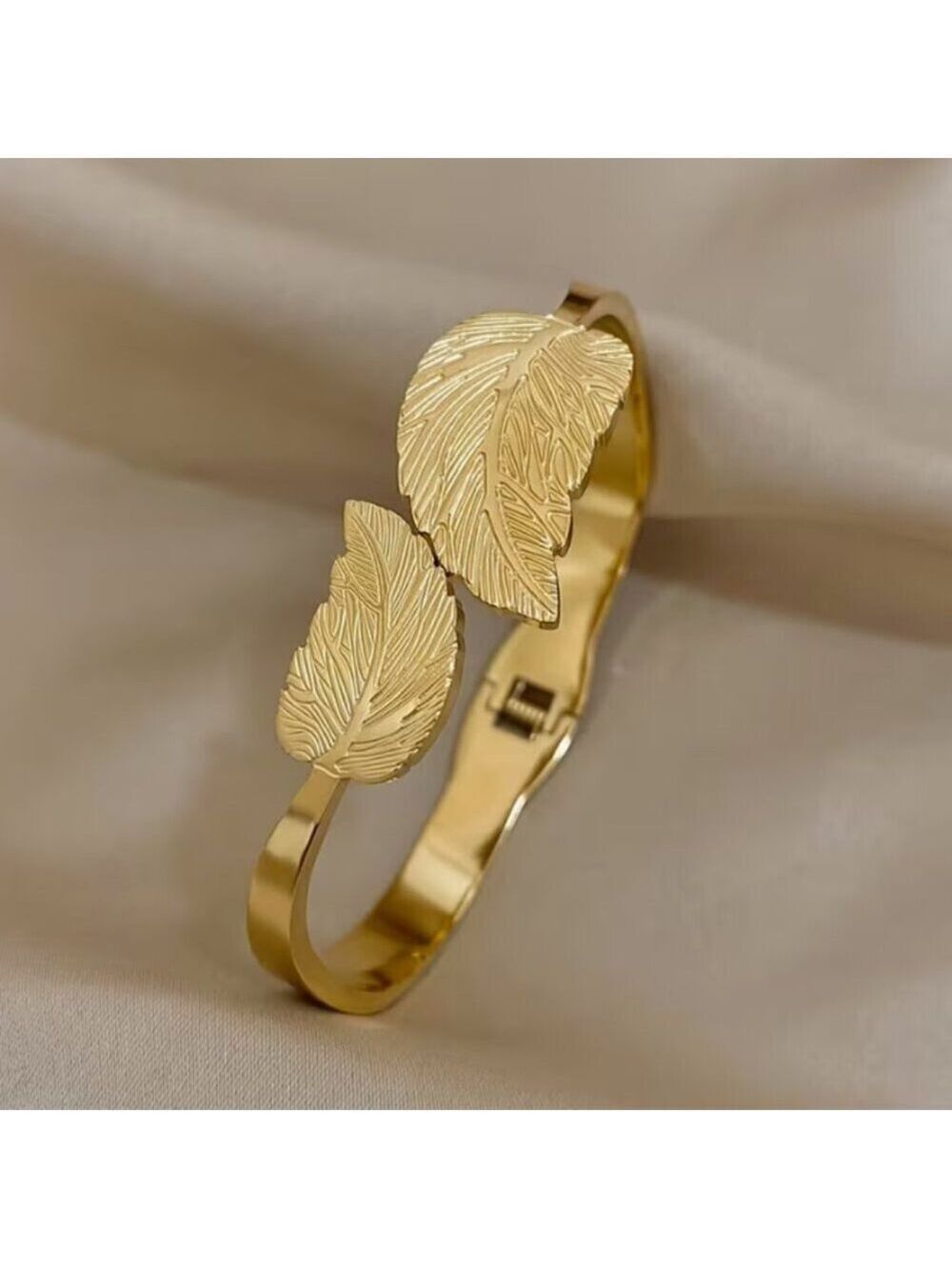 18K Gold Plated Cross-Leaf Stainless Steel Bracelet Sweatproof Rustproof